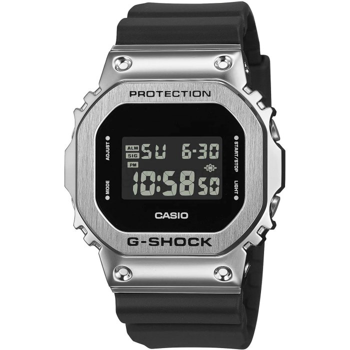 Levně Casio G-Shock GM-5600U-1ER